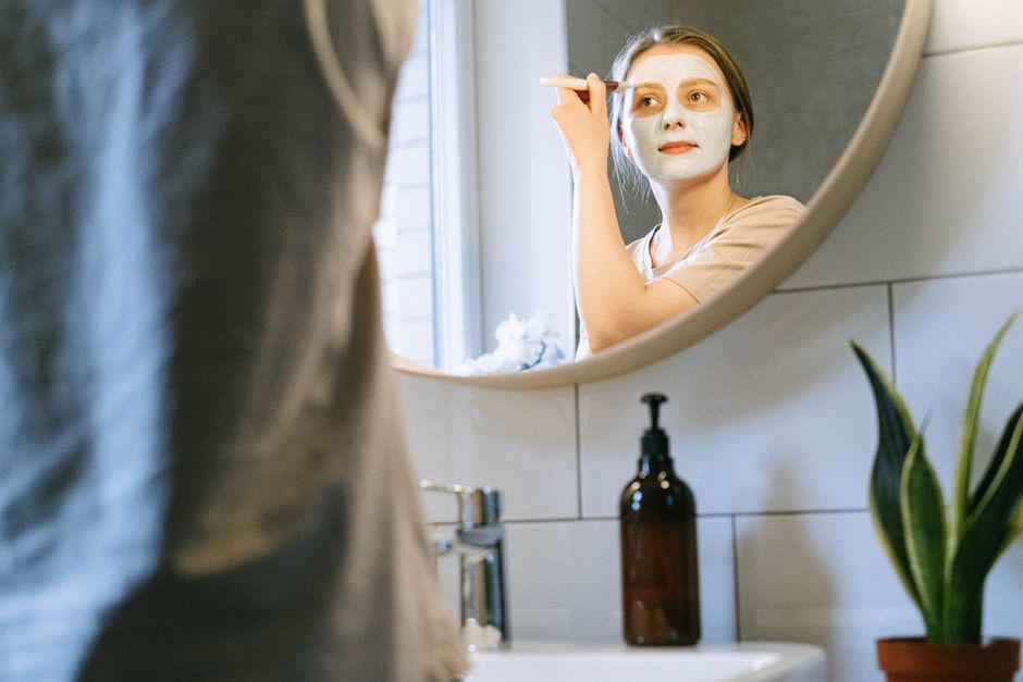 Appareil de soin du visage brosses nettoyantes