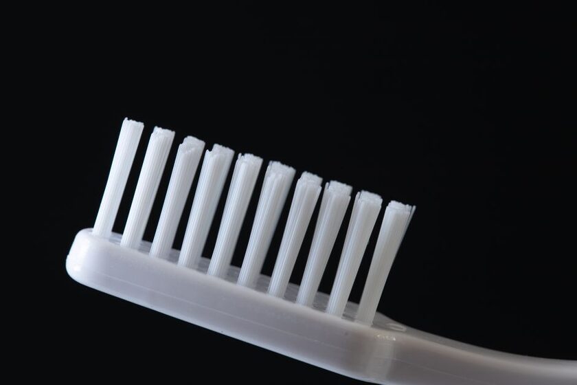 Brosse à dents électrique brossettes & recharges